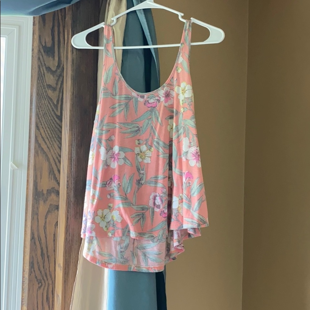 super cute aloha tank!